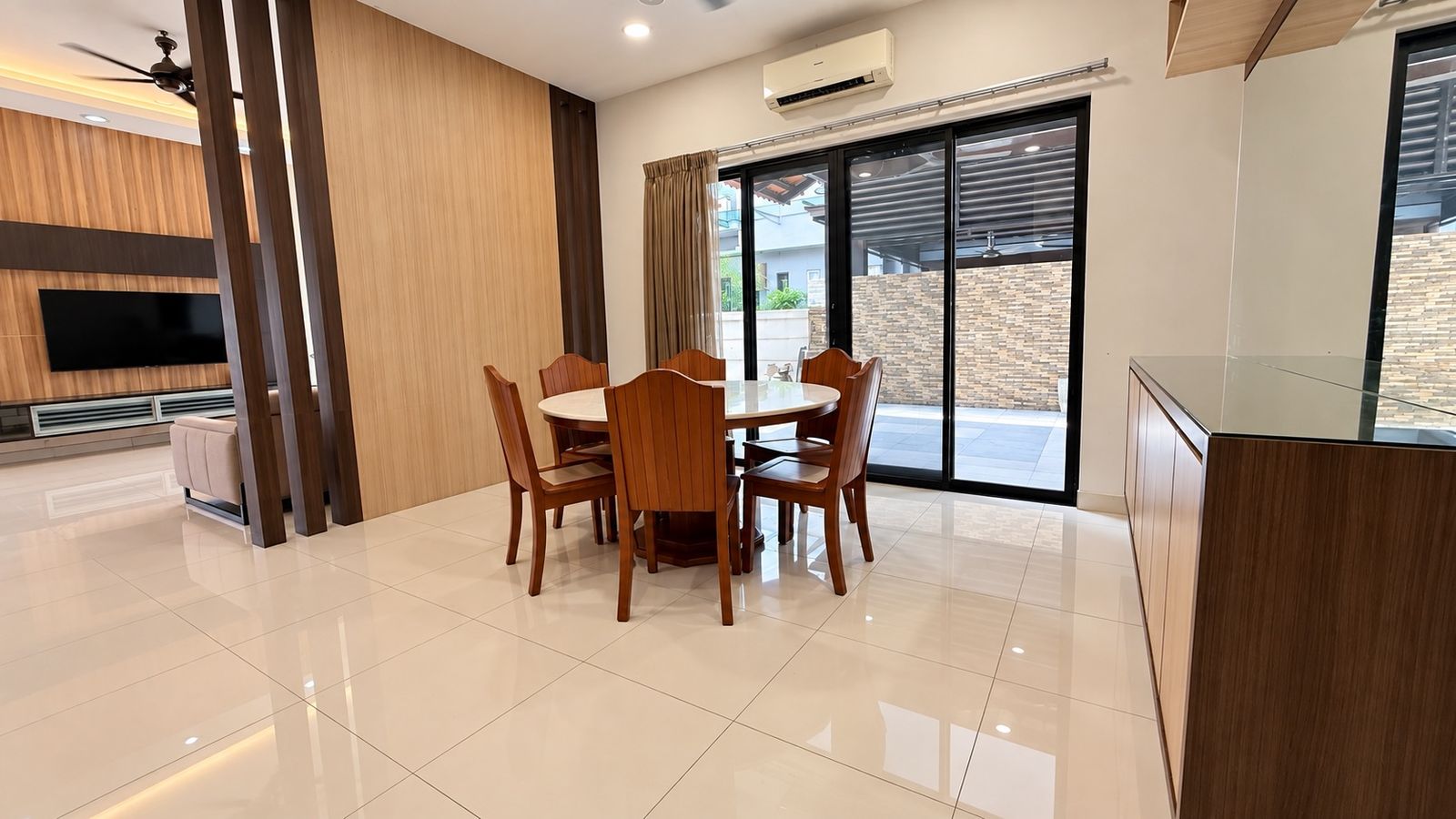 Fully Furnished 2-Storey Semi-D in Setia Damai 14, Setia Alam For Sale | 4,200 sqft Built-up - Image 9