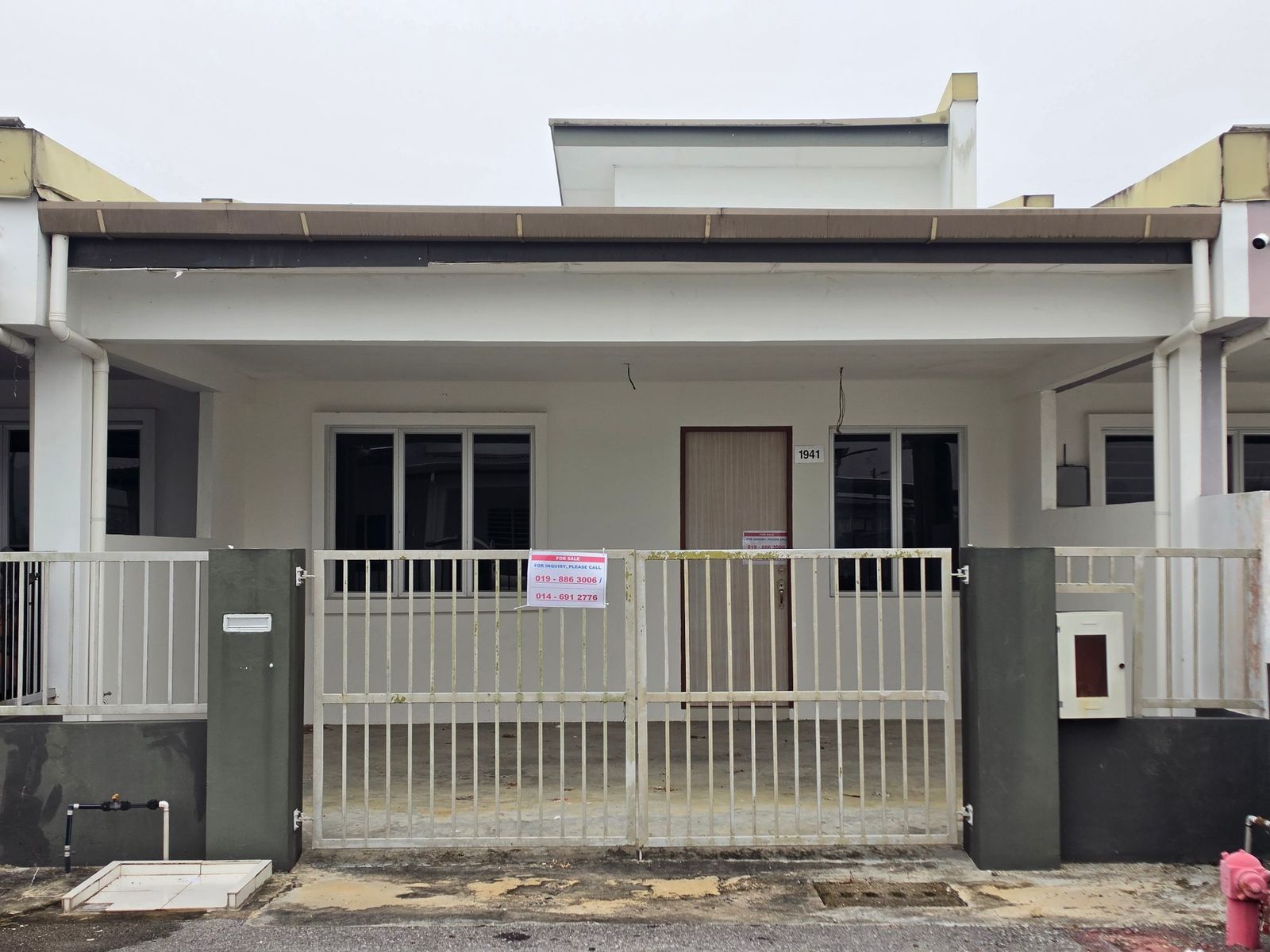 New Single Storey Terraced Taman Paradise Kuching 3 Bedrooms For Sale - Image 1