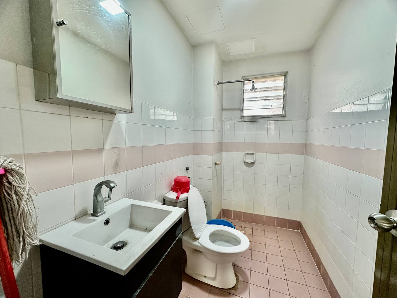 🔥🔥NICE UNIT🔥🔥  Vista Seri Putra Apartment Bandar Seri Putra, Kajang, Selangor Prefer : Family and Profesional Worker Muslim - Image 18