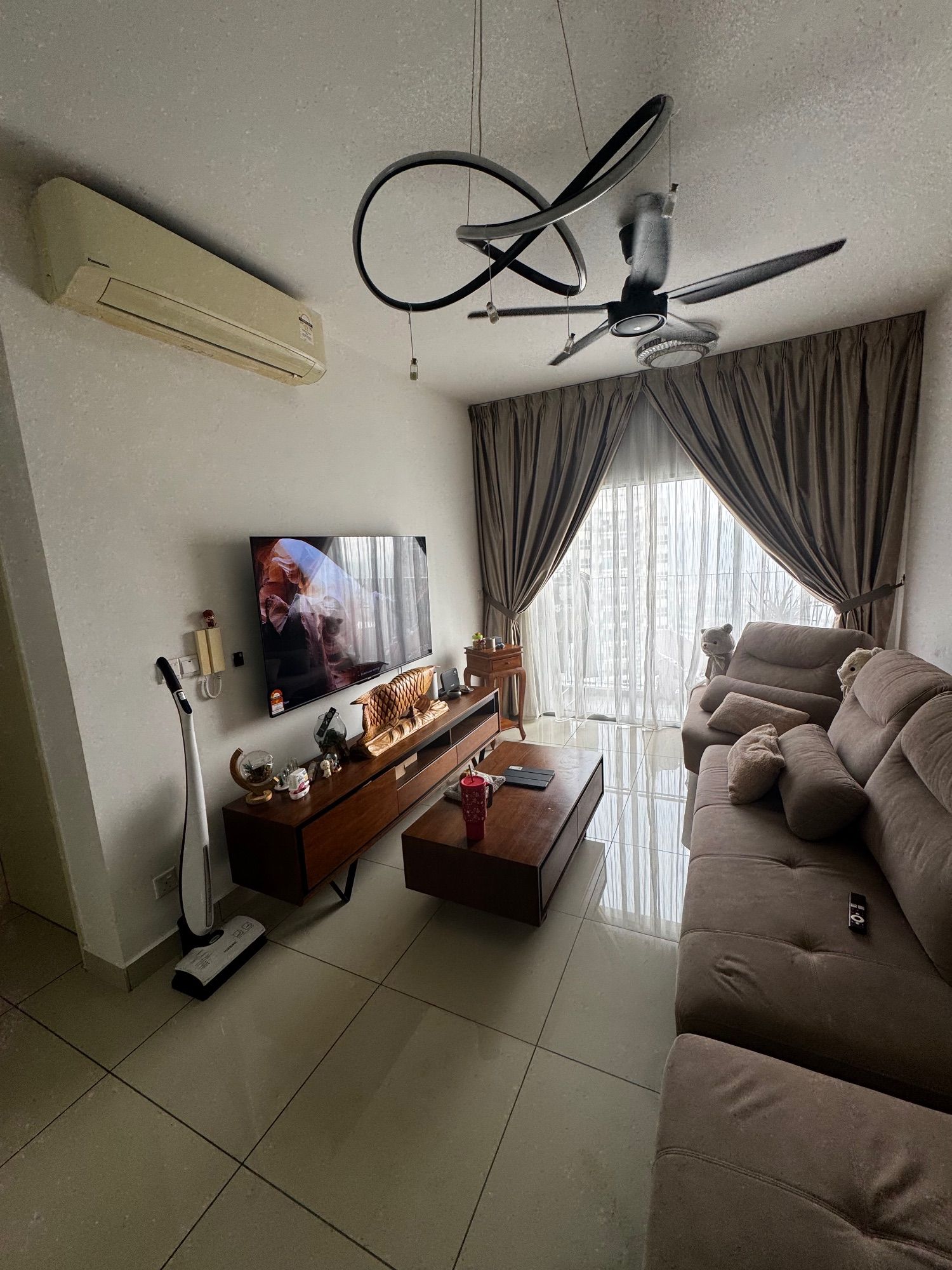 Living room - Duplex Condominium For Sale In Southville City-Cerrado Residential Suite - Image 10