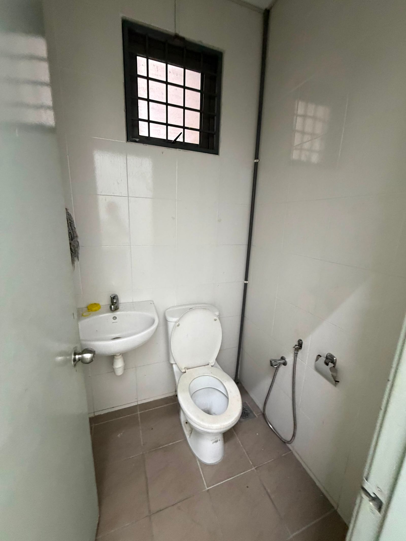 Sungai besi Kuala Lumpur Shop lot ground floor for rent - Image 4