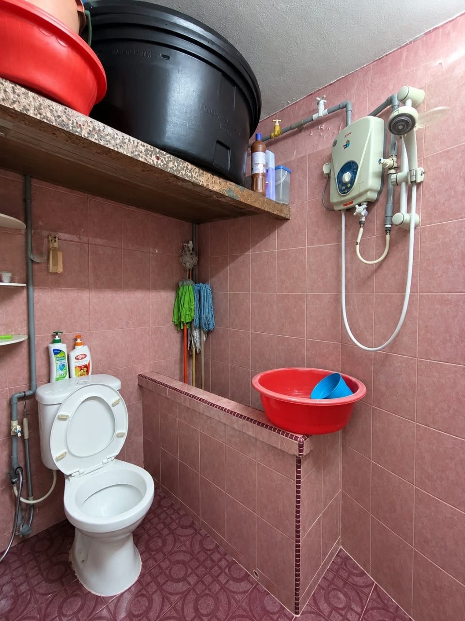 Bathroom - RUMAH TERES 2 TINGKAT - TAMAN KEMAJUAN, PERLIS - Image 8