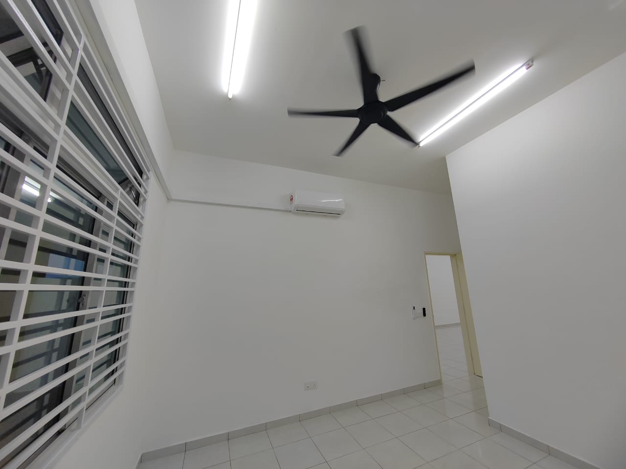 4-Bedroom Single Storey House @ Bandar Putra Kulai | Gated & Guarded - Image 4