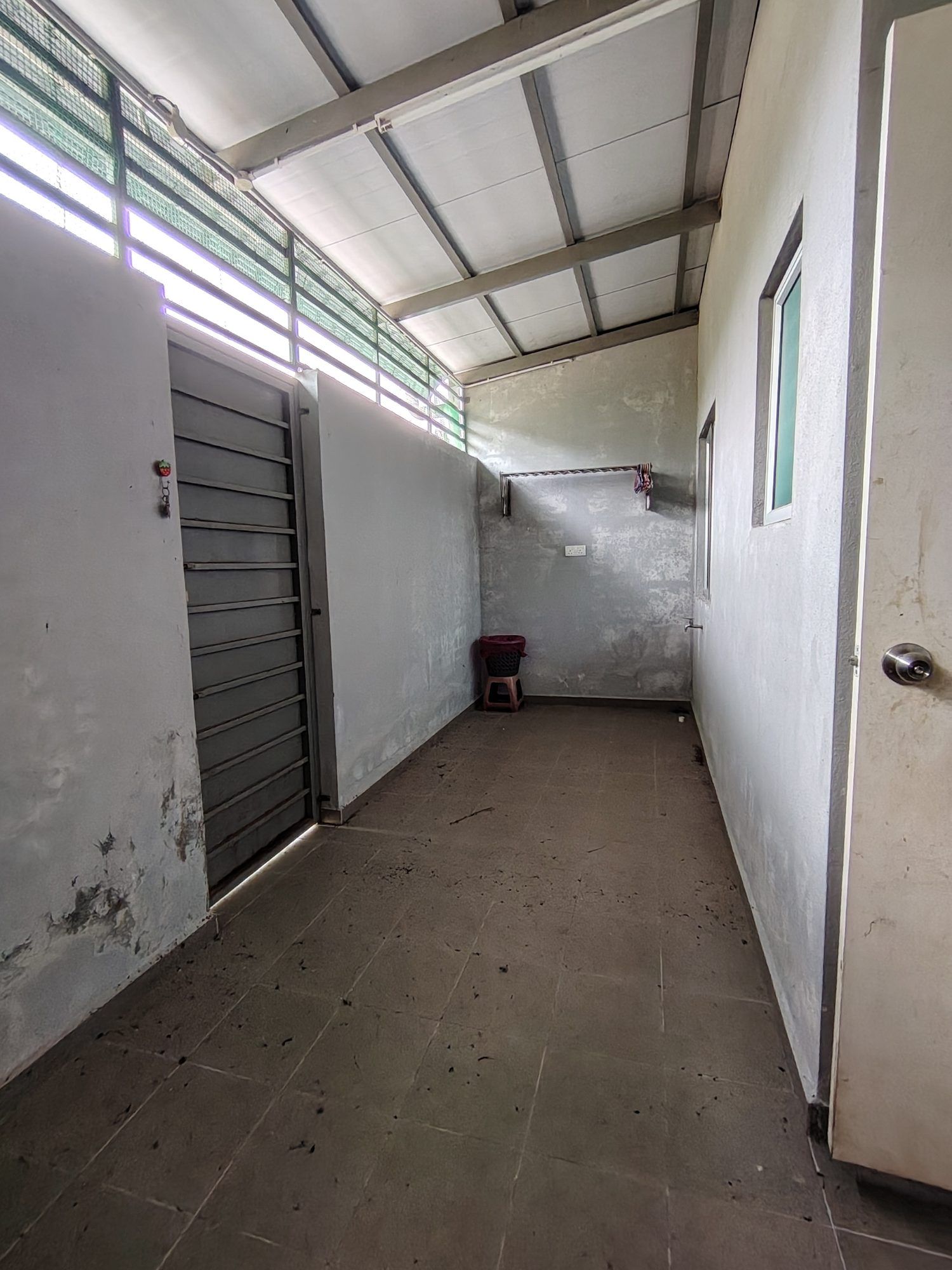 Exterior -  TERES 2 TINGKAT DESA SALAK PEKERTI, SEPANG - Image 12