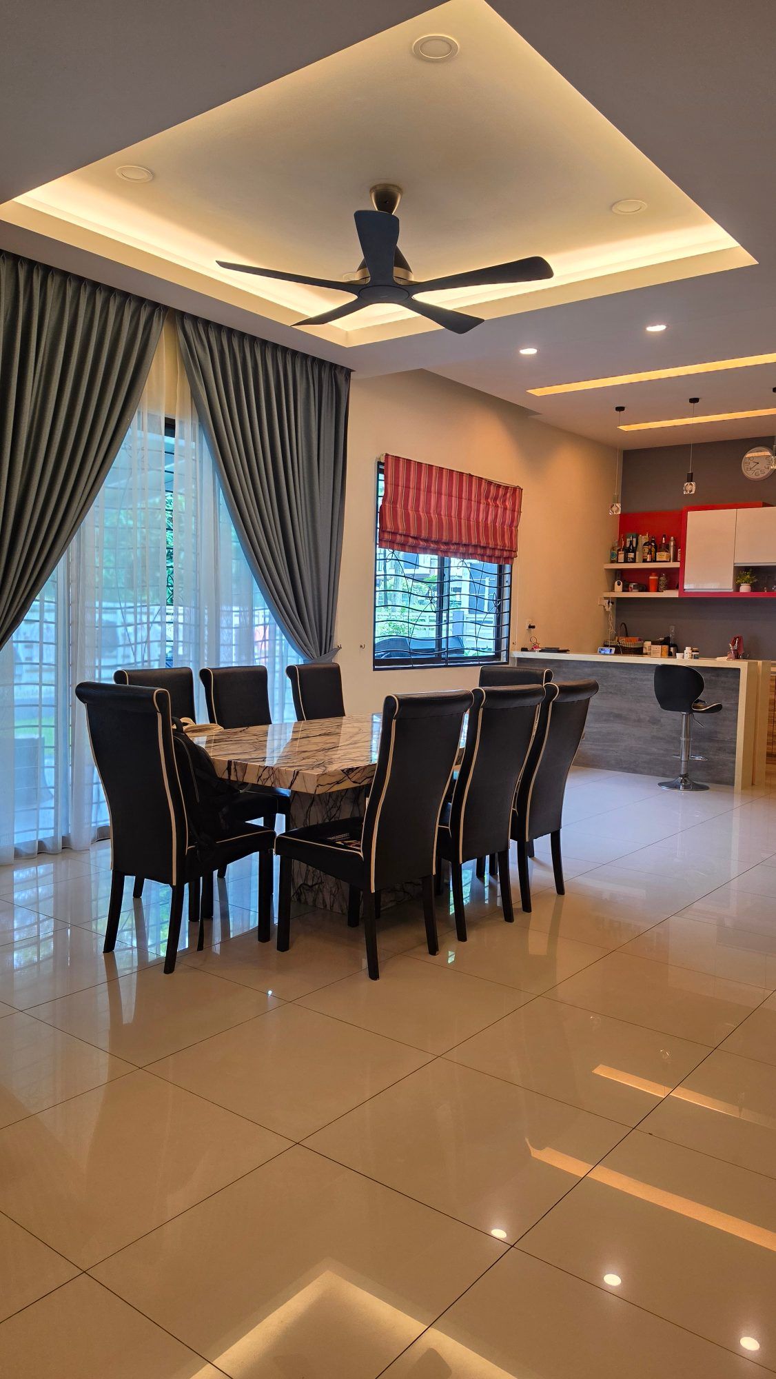 Dining - For Sale or Rent: Fully Renovated 3-Storey End-Lot Terrace with Private Pool, Open Spaces & Extra Land – Denai Alam - Image 12