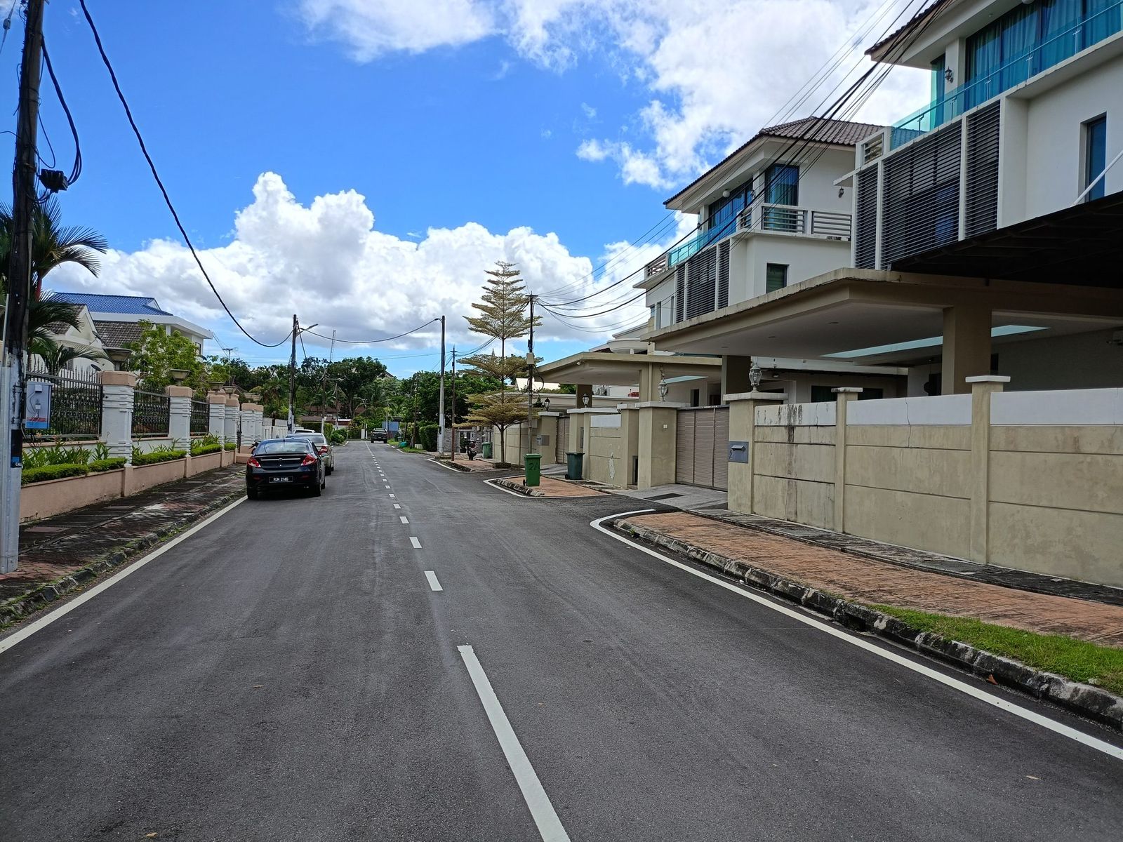 3 storey Luxury Bungalow at Solok Cantonment Pulau Tikus Penang  - Image 2