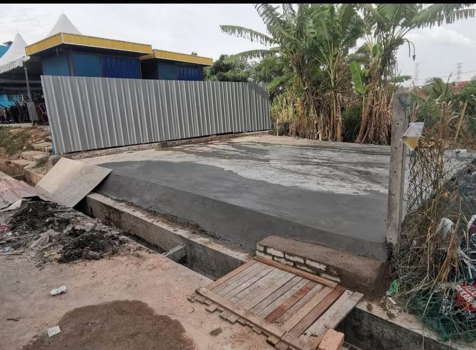 AMJ Mainroad Commercial/Workshop land for Rent - Image 4