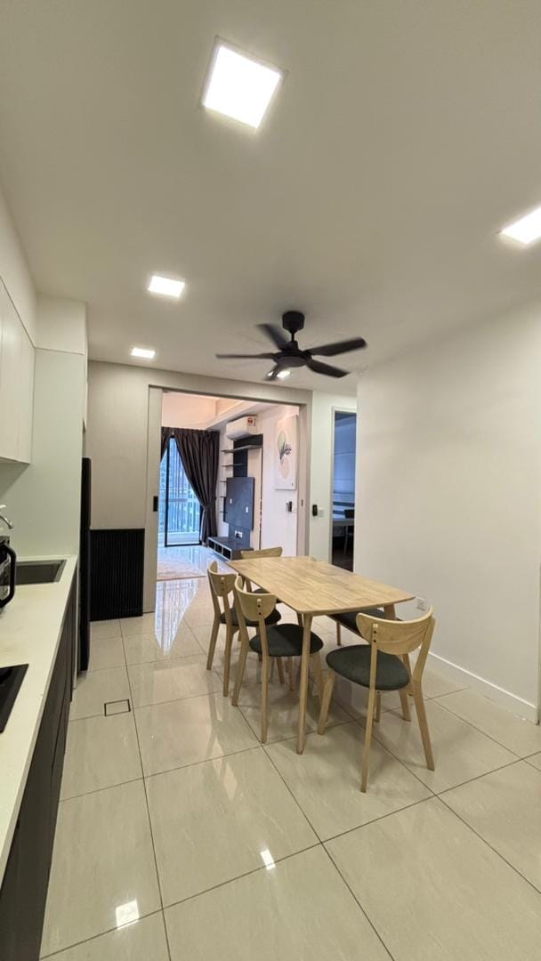 SENTRAL SUITES @ KL SENTRAL UNITS FOR RENT  - Image 4