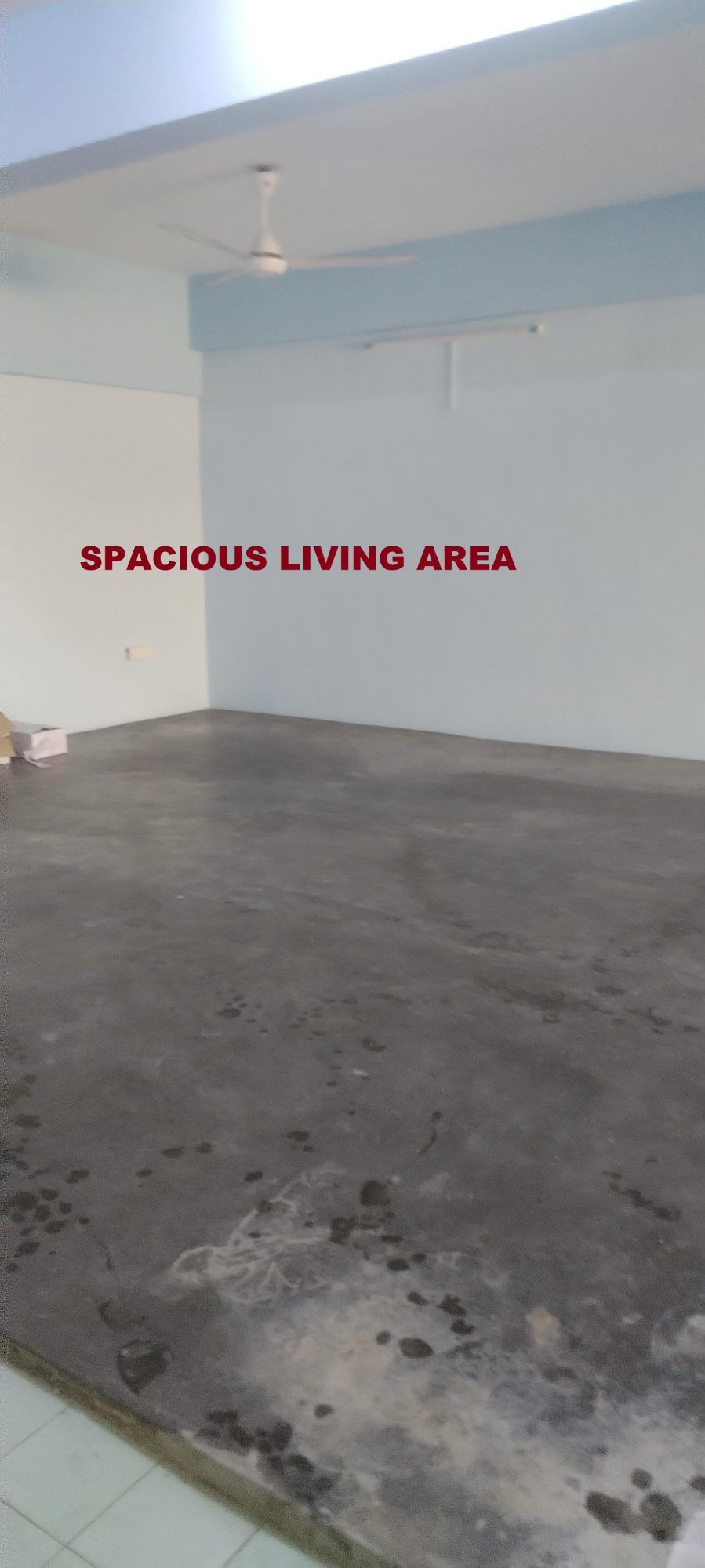 Spacious Apartment Main Road Frontage - Image 12