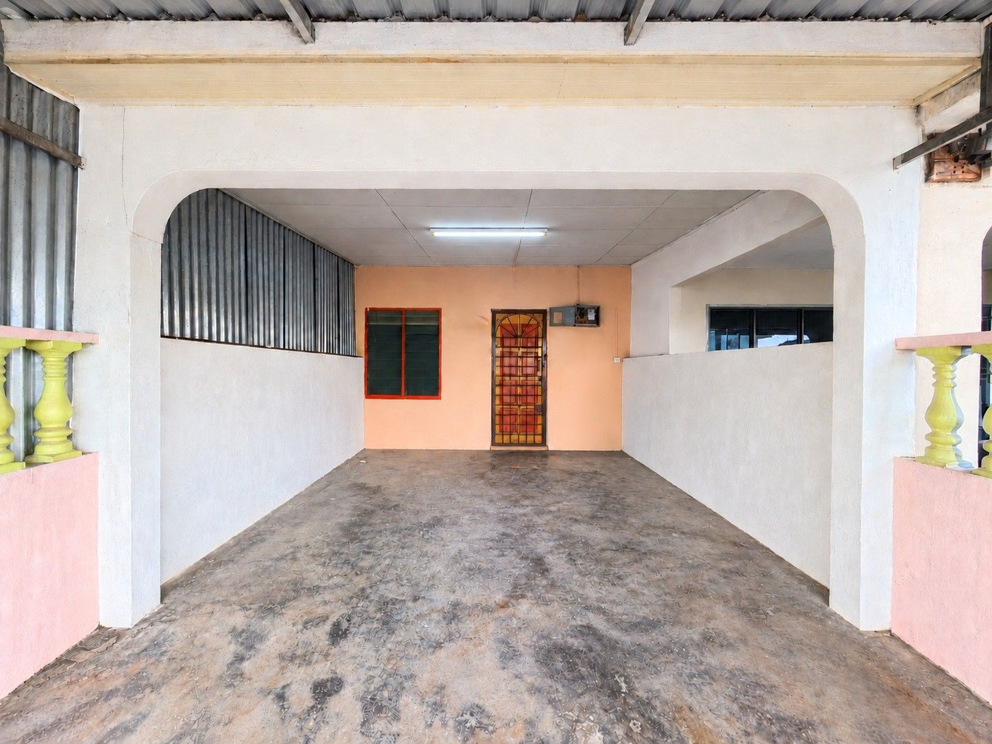 Car park - Double Storey for Rent in Taman Muhibbah Saleng, Saleng Kulai | 3 Bedroom | RM1,100 - Image 3