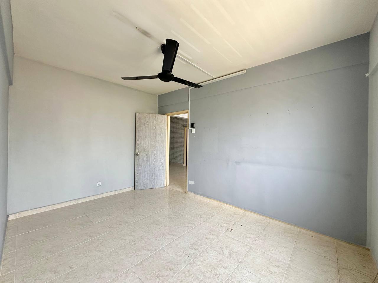 Good for investment, near MRT,  Flat Taman Aman Putra, Jinjang Utara, Kuala Lumpur. - Image 8