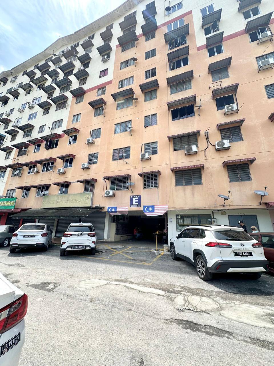 Good for investment, near MRT,  Flat Taman Aman Putra, Jinjang Utara, Kuala Lumpur. - Image 2
