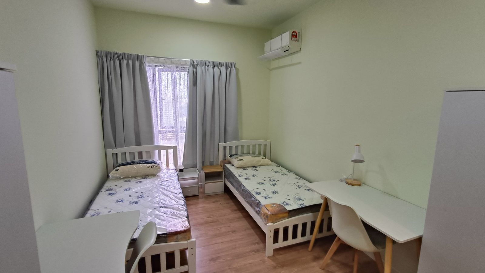 Bedroom - Dian Residency Seksyen 13 Shah Alam Spacious Master Bedroom For Rent. Nearby MSU. - Image 3
