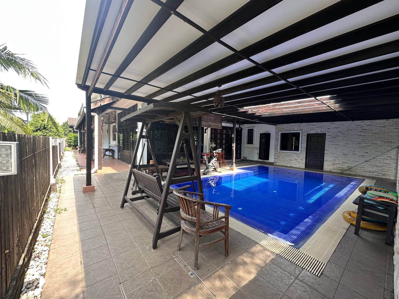 🔥🔥NICE UNIT🔥🔥 Renovated and Extended, Corner Lot Double Storey Bungalow  with Private Swimming Pool Laman Kekwa, Nilai Impian. Negeri Sembilan. - Image 8