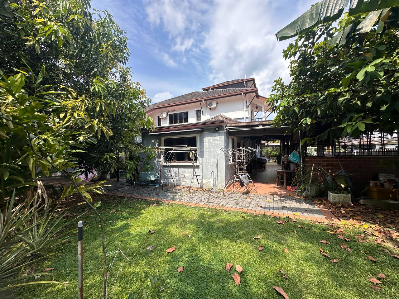 🔥🔥NICE UNIT🔥🔥 Renovated and Extended, Corner Lot Double Storey Bungalow  with Private Swimming Pool Laman Kekwa, Nilai Impian. Negeri Sembilan. - Image 13