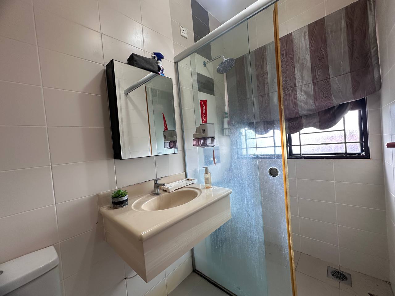 🔥🔥NICE UNIT🔥🔥 Renovated and Extended, Corner Lot Double Storey Bungalow  with Private Swimming Pool Laman Kekwa, Nilai Impian. Negeri Sembilan. - Image 39