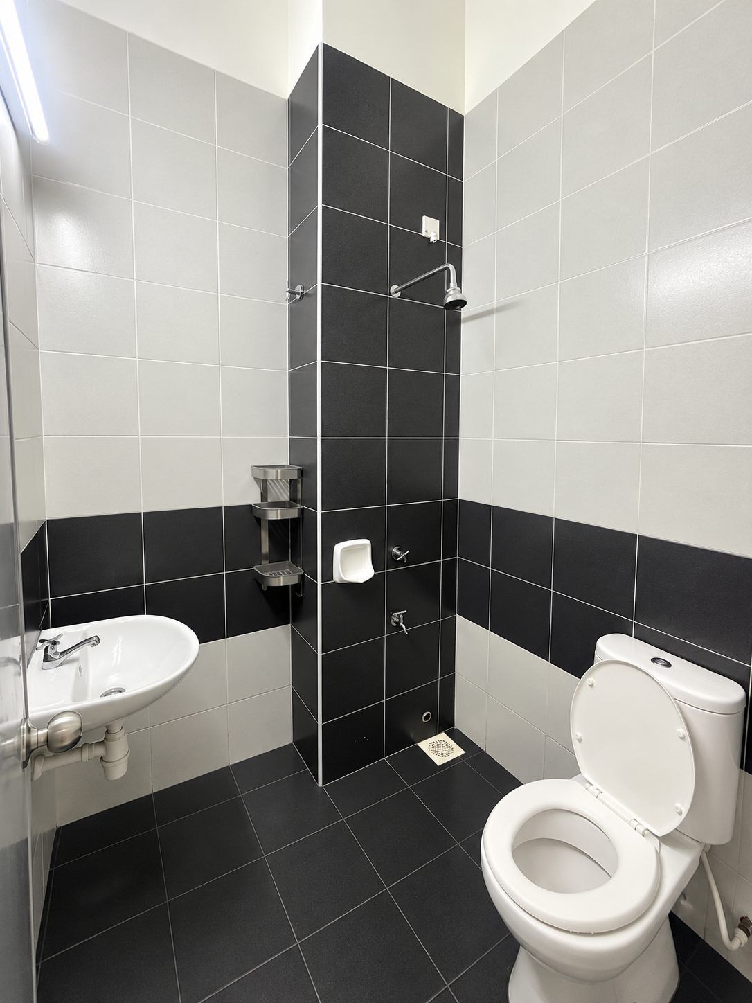 Single Storey Terrace House for Rent @ Jalan Murai, Bandar Putra Kulai - Image 10