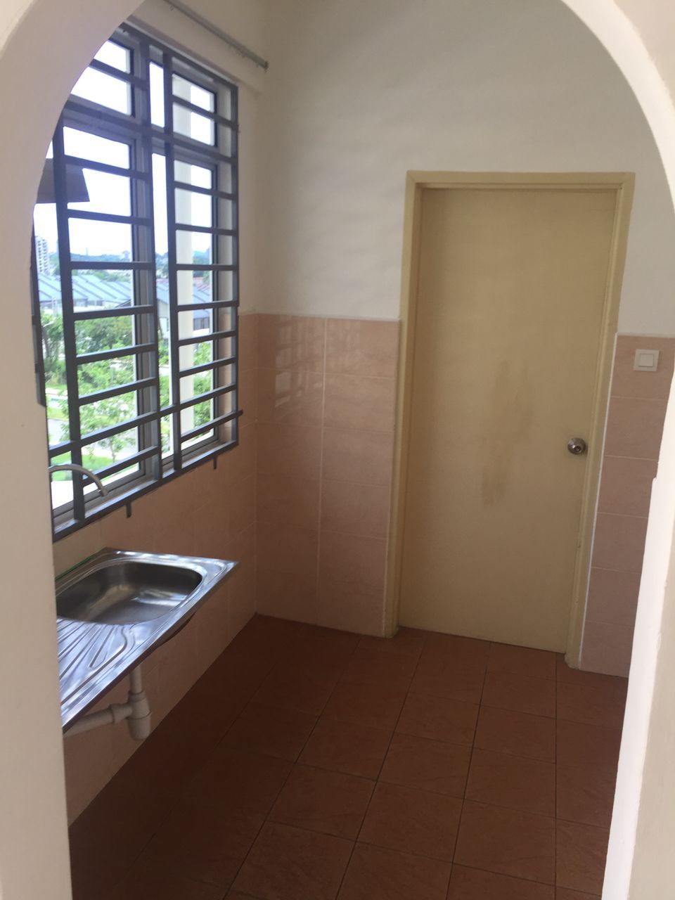 APARTMENT BANDAR SIERRA FOR SALE - Image 2