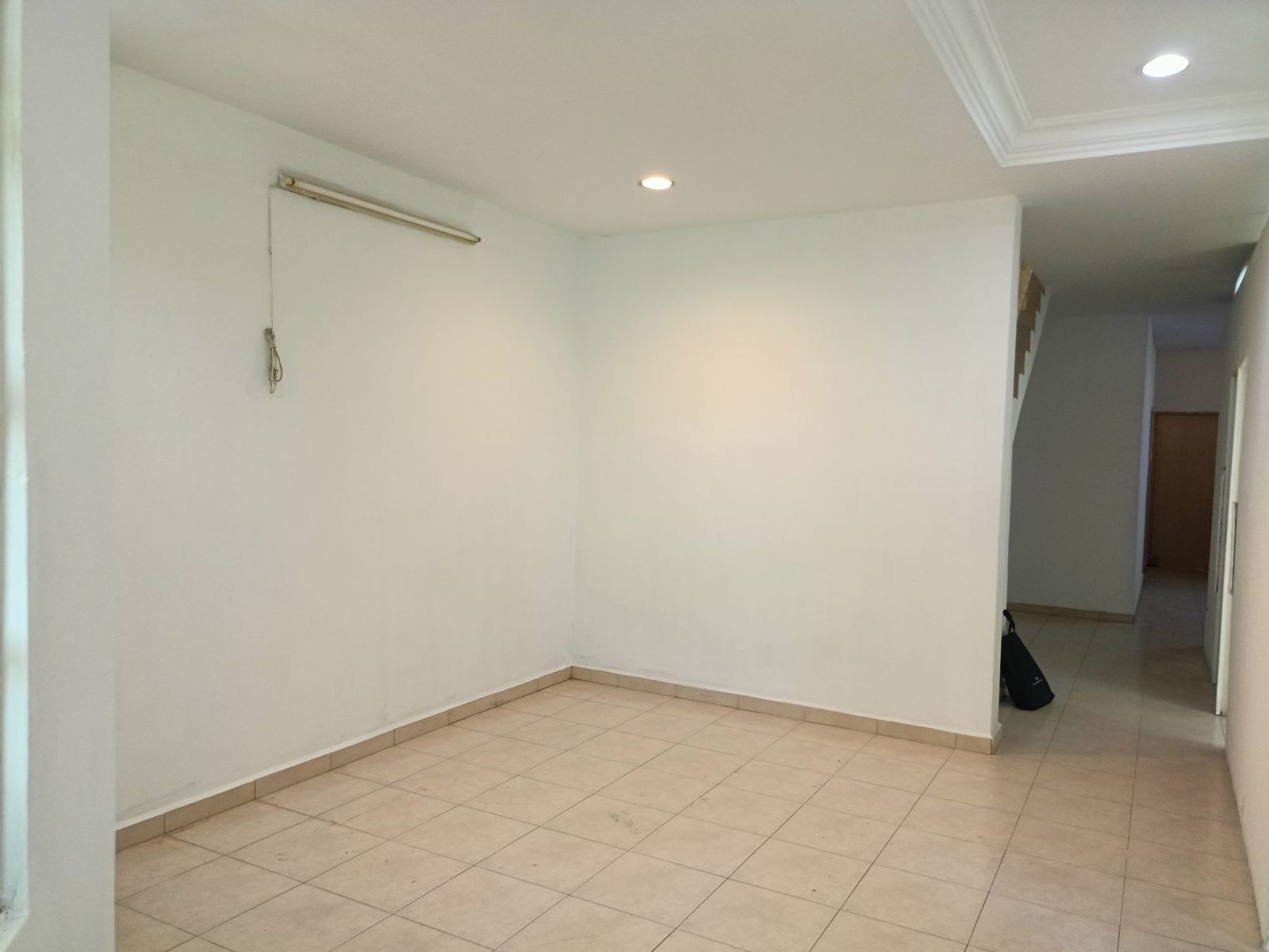 2 storey Semi Detached House at Lorong Kekabu Permatang Damar Laut, Batu Maung Penang - Image 6