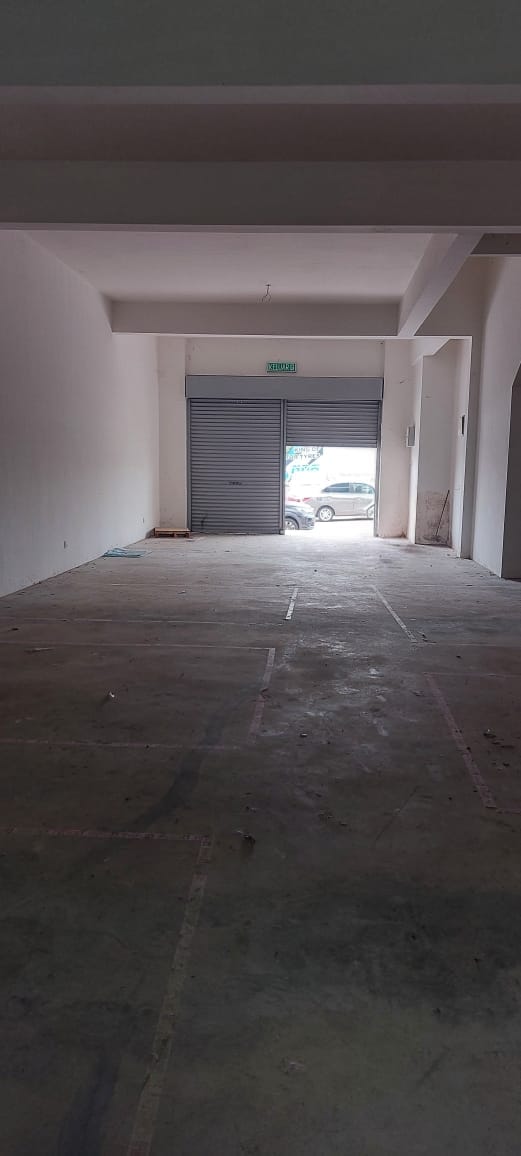 FACING FRONTAL | D'ALPINIA BUSINESS PARK | PRICED TO RENT FAST - Image 2