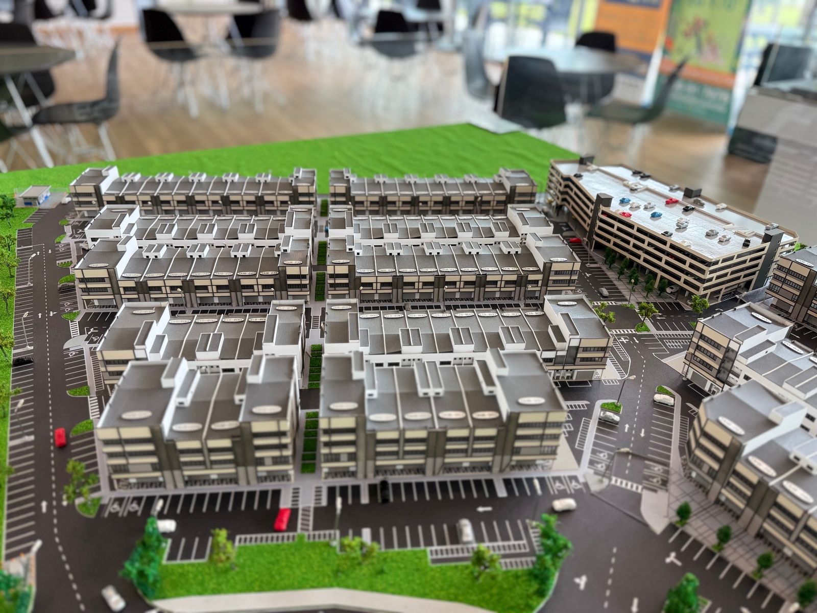 3 storey Shop Lot in Kota Kemuning  - Image 4