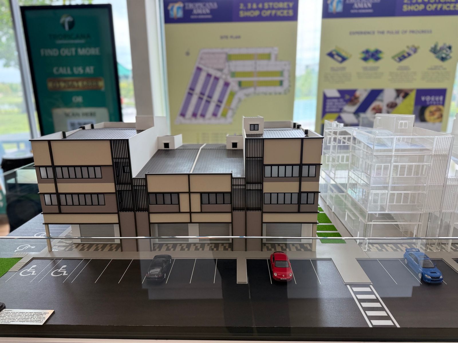 3 storey Shop Lot in Kota Kemuning  - Image 3