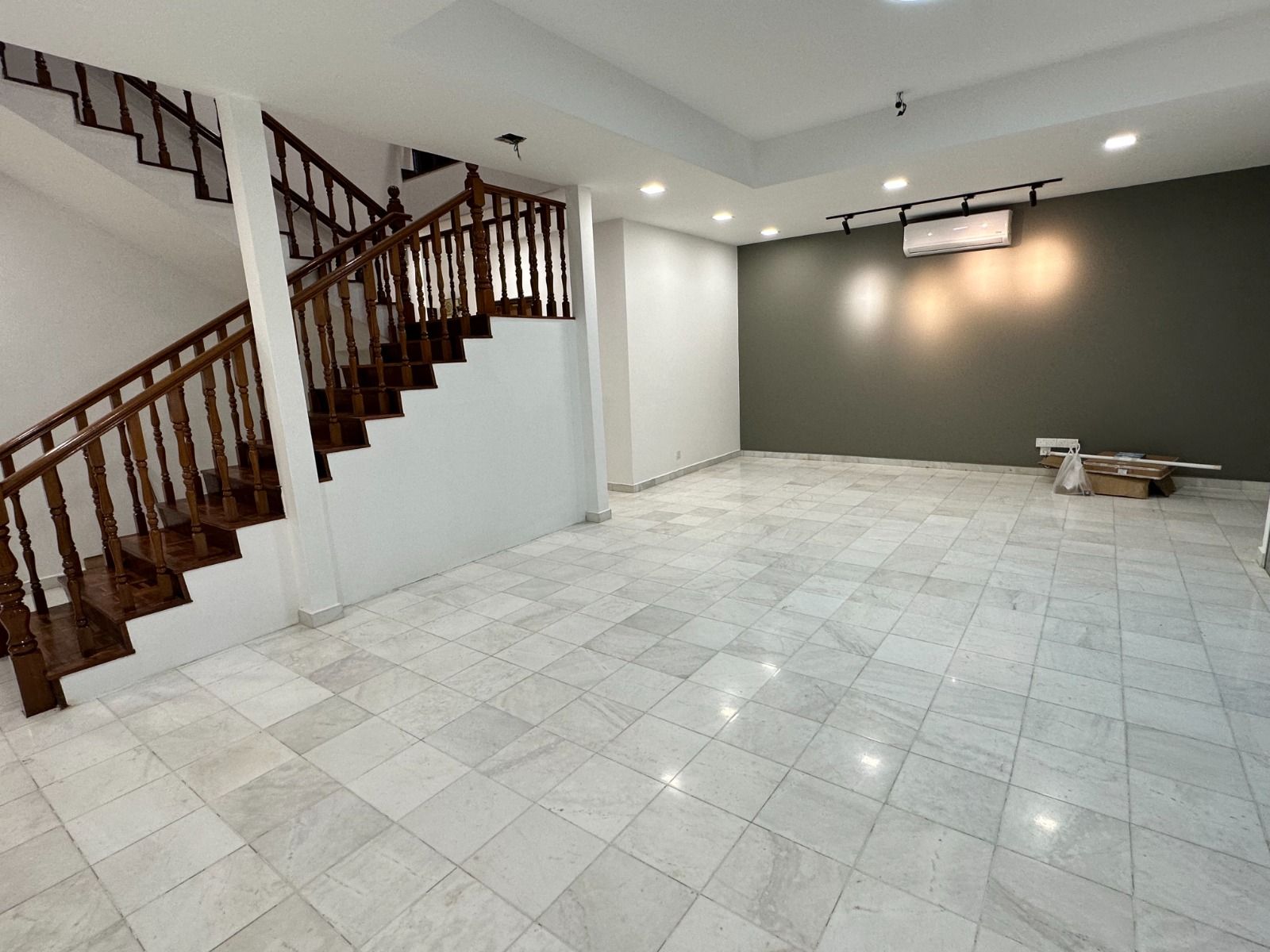 Bungalow Damansara Height @ Jalan Setiakasih - Image 1