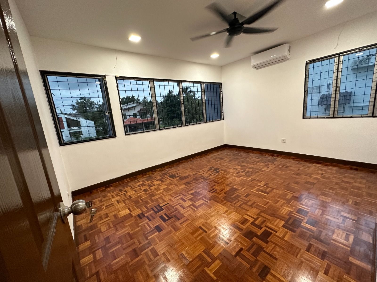 Bungalow Damansara Height @ Jalan Setiakasih - Image 6