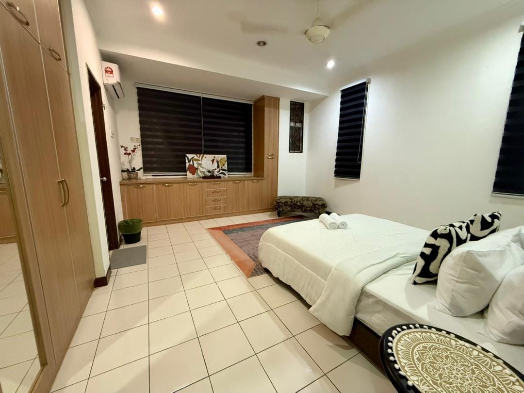 END LOT JALAN PLUMBUM, SEK 7 SHAH ALAM BELOW MARKET - Image 28