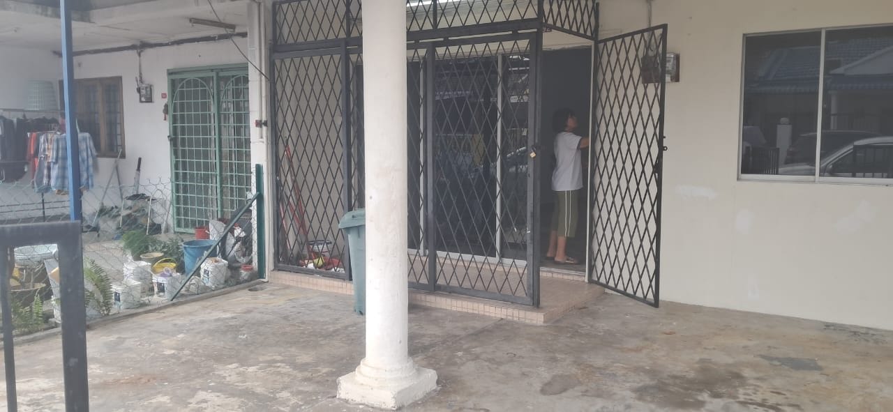 Direct to Owner(Negotiable) Fully Renovated Single Storey Terrace House for Sale – Taman Kinrara (TK1/8) - Image 6