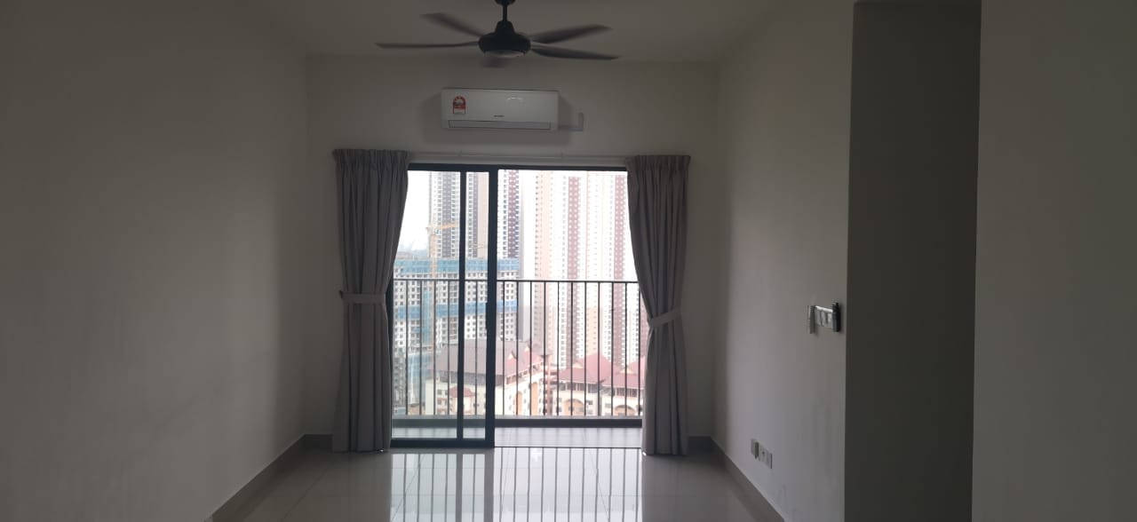 The Hamstead 3 Bedrooms Unit For Rent - Image 1