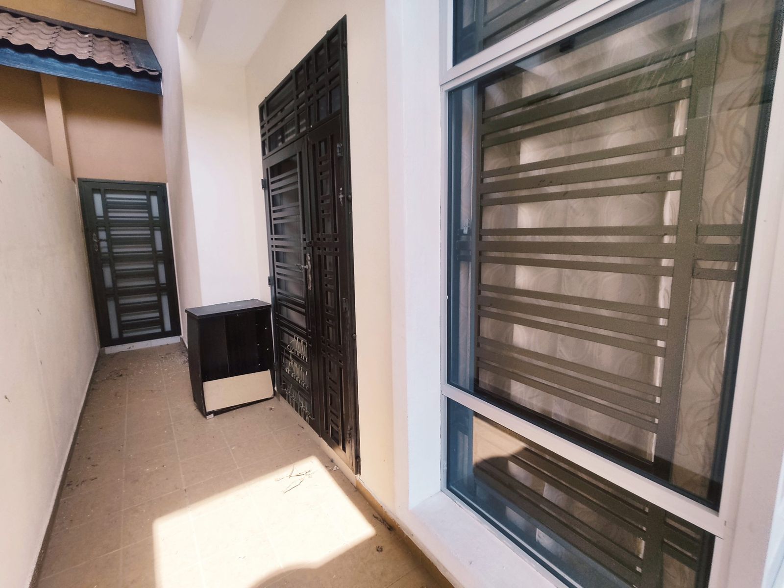 Superlink Terrace Taman Belia Antarabangsa Ayer Keroh 24x70 4 Bedroom - Image 5