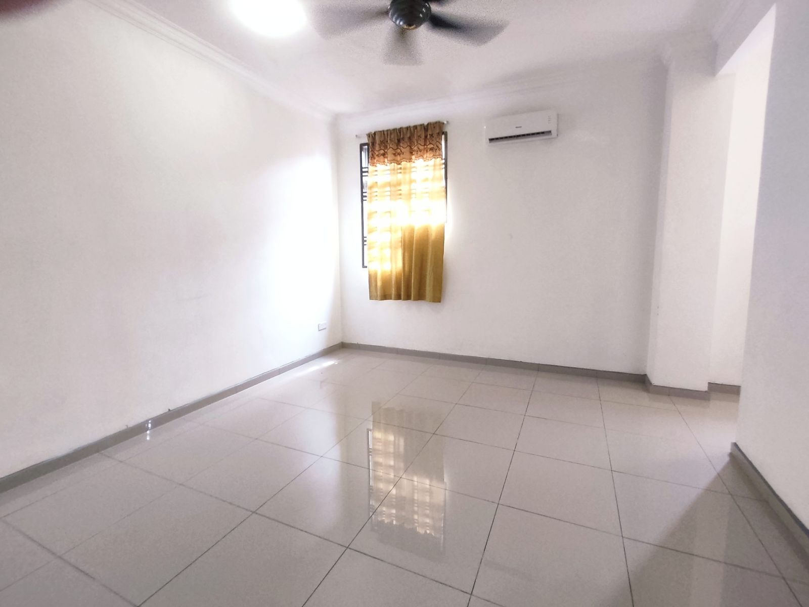 Superlink Terrace Taman Belia Antarabangsa Ayer Keroh 24x70 4 Bedroom - Image 15