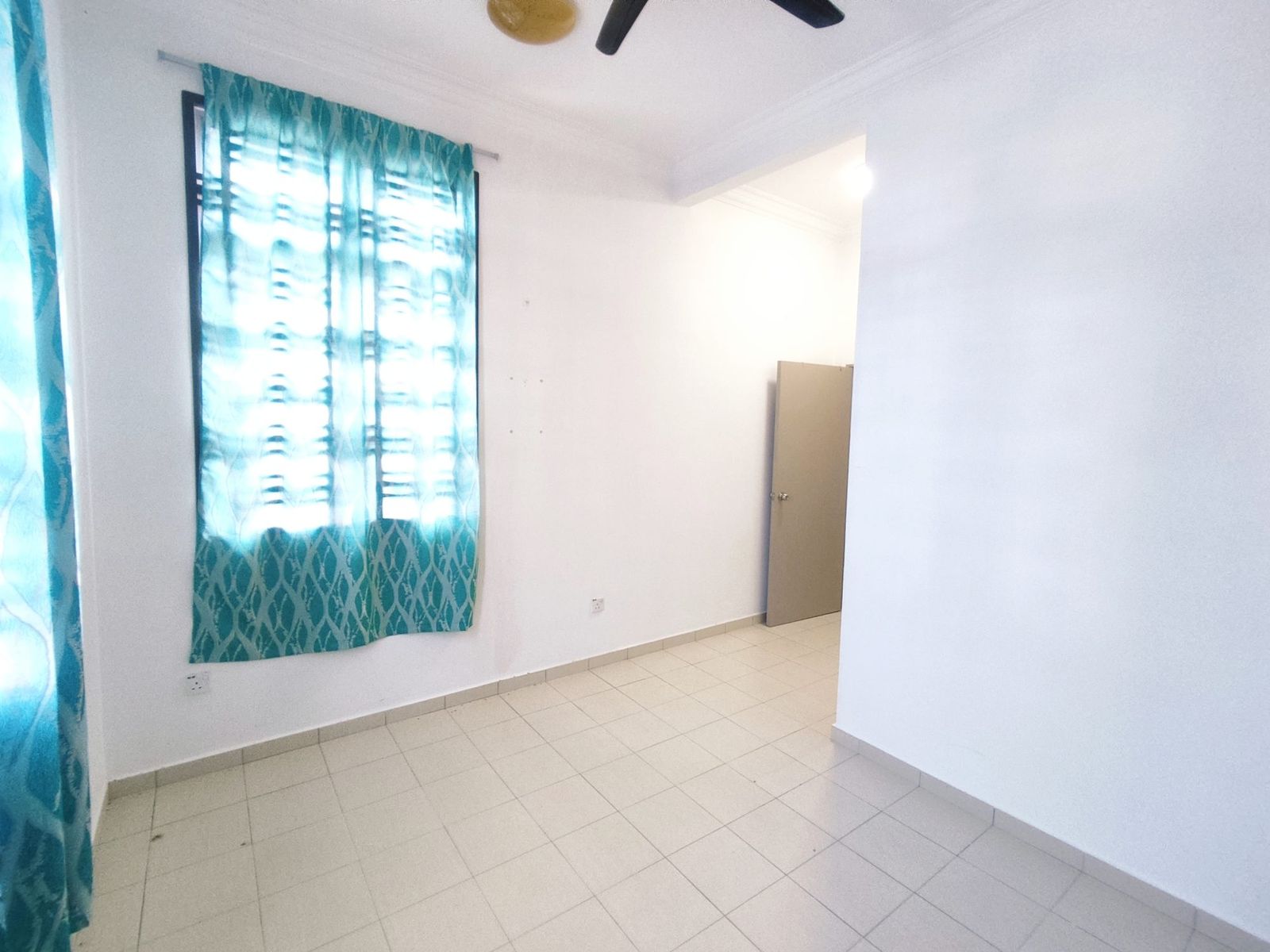 Superlink Terrace Taman Belia Antarabangsa Ayer Keroh 24x70 4 Bedroom - Image 19