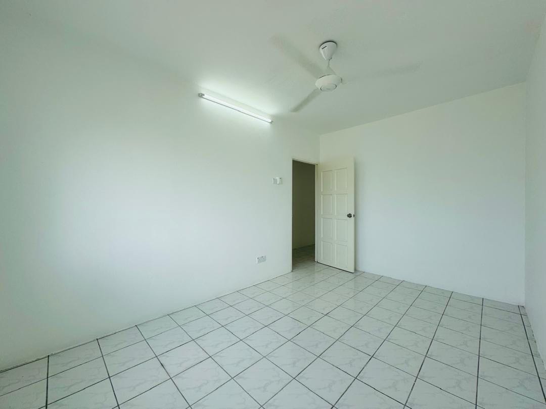 FOR RENT🔥PANGSAPURI BAIDURI, PERSIARAN TASIK KESUMA, BANDAR TASIK KESUMA, BERANANG - Image 5