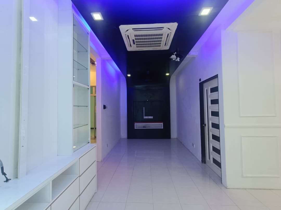 SEMI-D CANTIK DIUBAH SUAI SEPENUHNYA UNTUK DIJUAL - Image 3