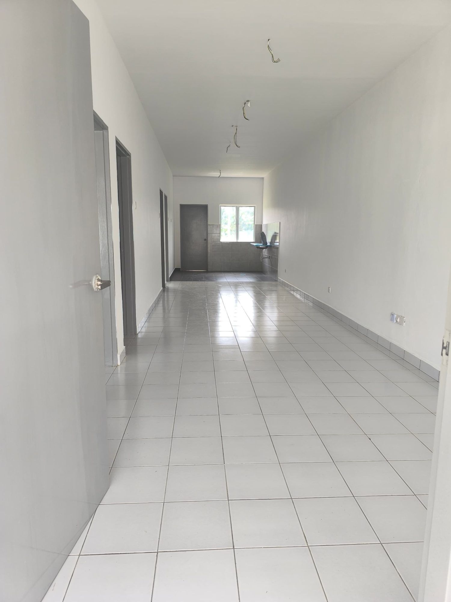 Perfect for first home buyers, young families & investors looking for rental yield. - Image 4