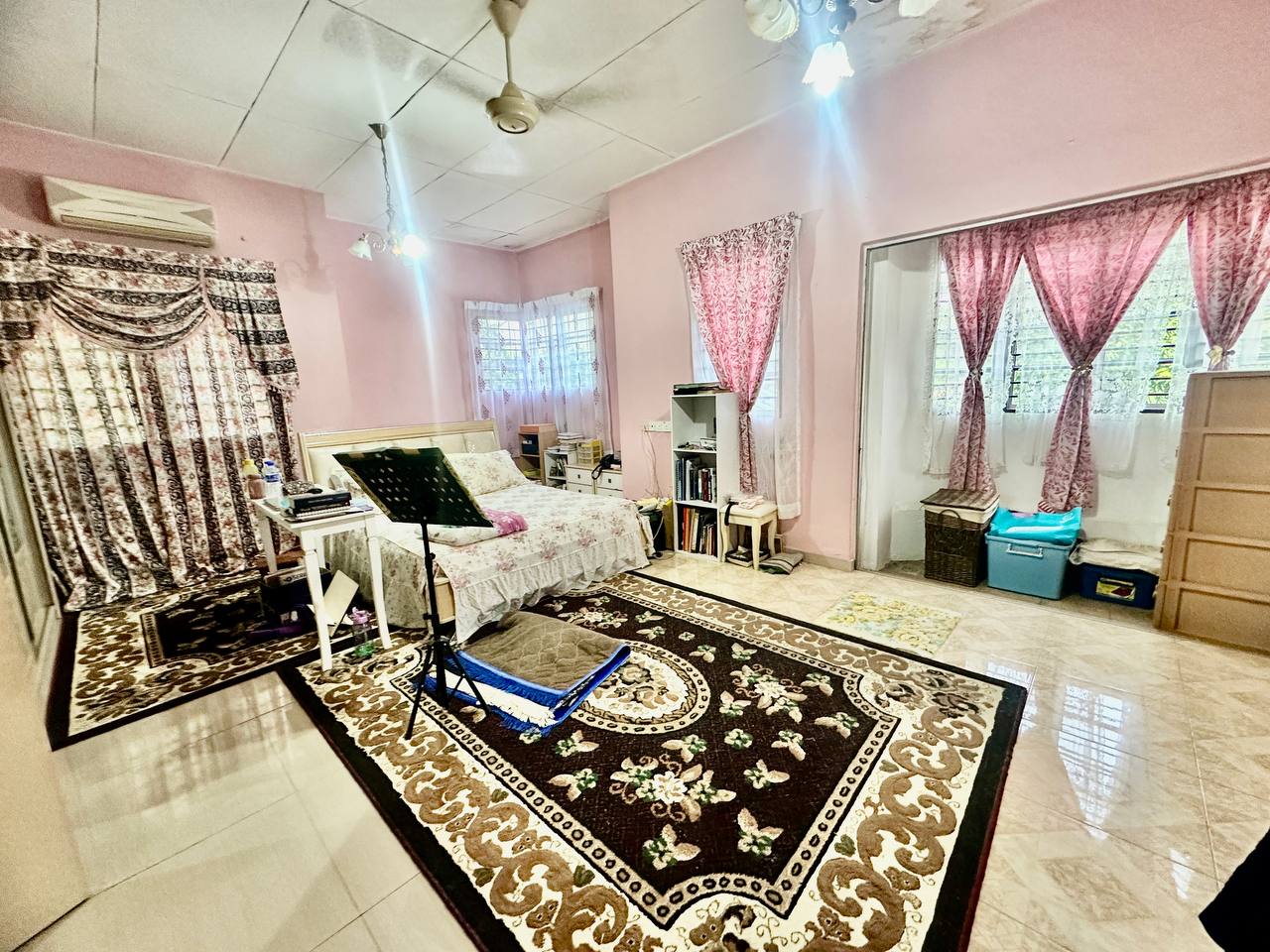 Facing Open (Field And Garden),  Renovated Approval,  Double Storey Bungalow, Taman Bangi Villa, Kajang, Selangor. - Image 38