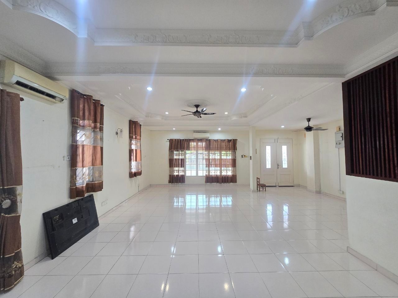 Excellent Condition, Spacious Semi-D at Seksyen 7, Shah Alam - Image 17