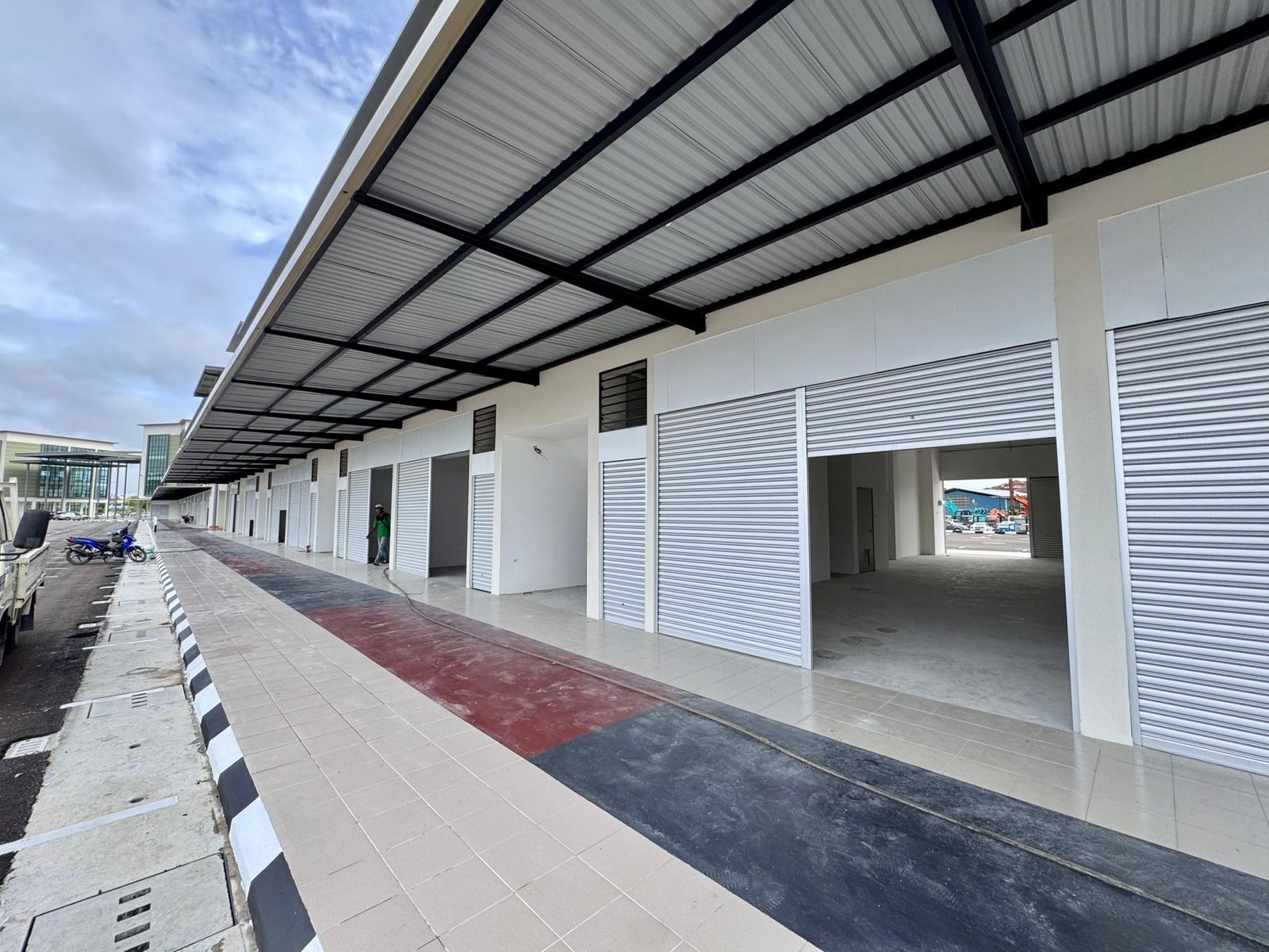 🔥Pines Square Parade #NEW 3 Storey Commercial Shoplot for SALE🔥 - Image 6