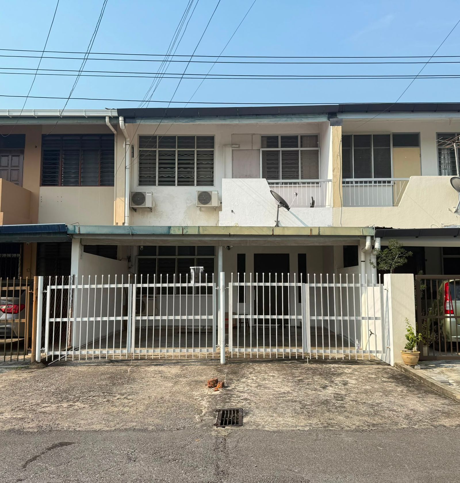 Kuching Town Area Classic House near Swinburne & Mall - Image 1