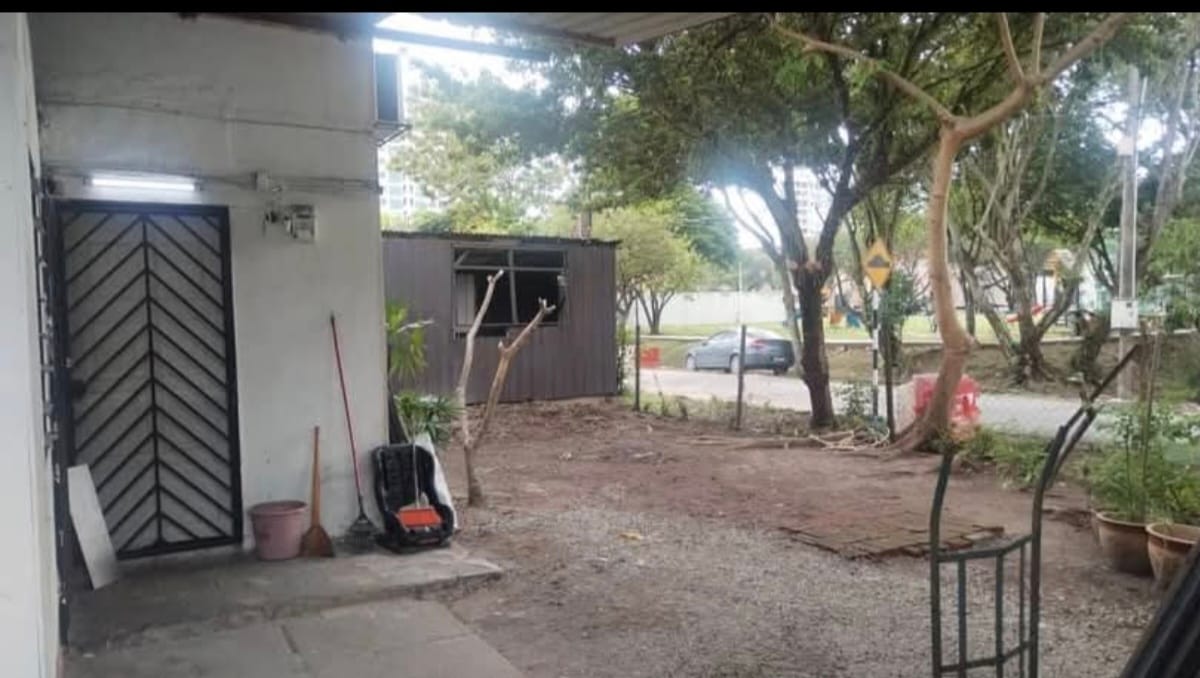 Kuala Lumpur Double Story Corner House - Image 7
