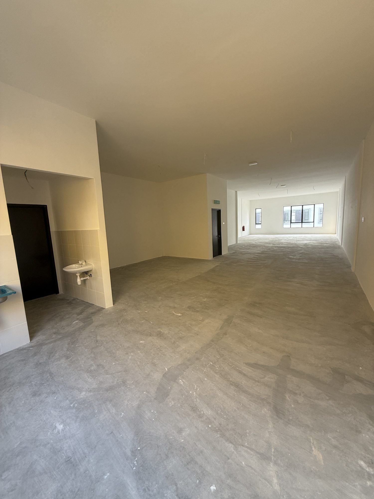 BRAND NEW 24' WIDE 2-STOREY SHOP LOT @ ECO TROPICS, KOTA MASAI — 3,360 sq ft WHOLE BLOCK AT RM3,900 | Behind MR DIY | Beside 24-Hour Gym | 5-Min Walk to Lotus's - Image 12