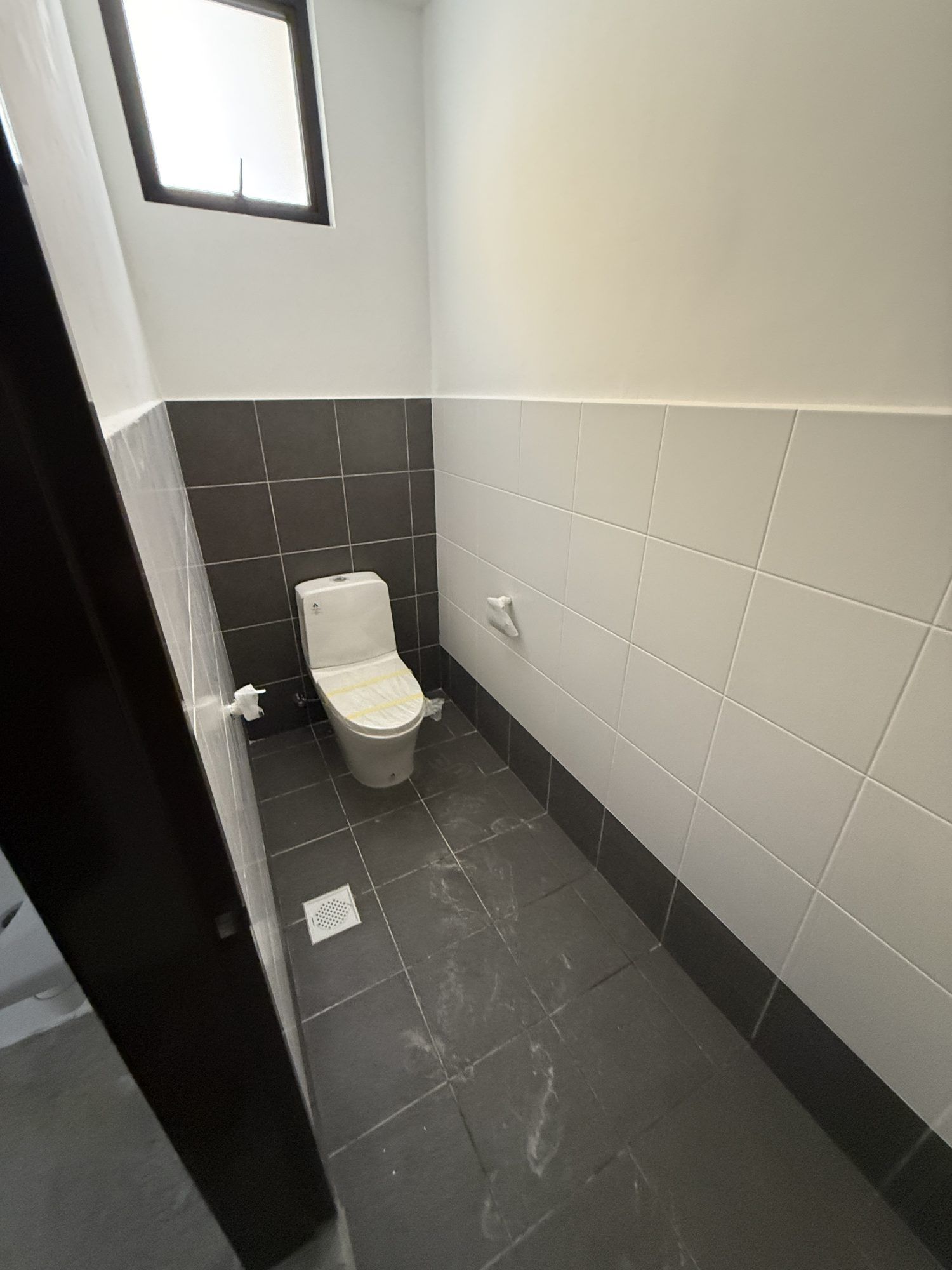 BRAND NEW 24' WIDE 2-STOREY SHOP LOT @ ECO TROPICS, KOTA MASAI — 3,360 sq ft WHOLE BLOCK AT RM3,900 | Behind MR DIY | Beside 24-Hour Gym | 5-Min Walk to Lotus's - Image 6