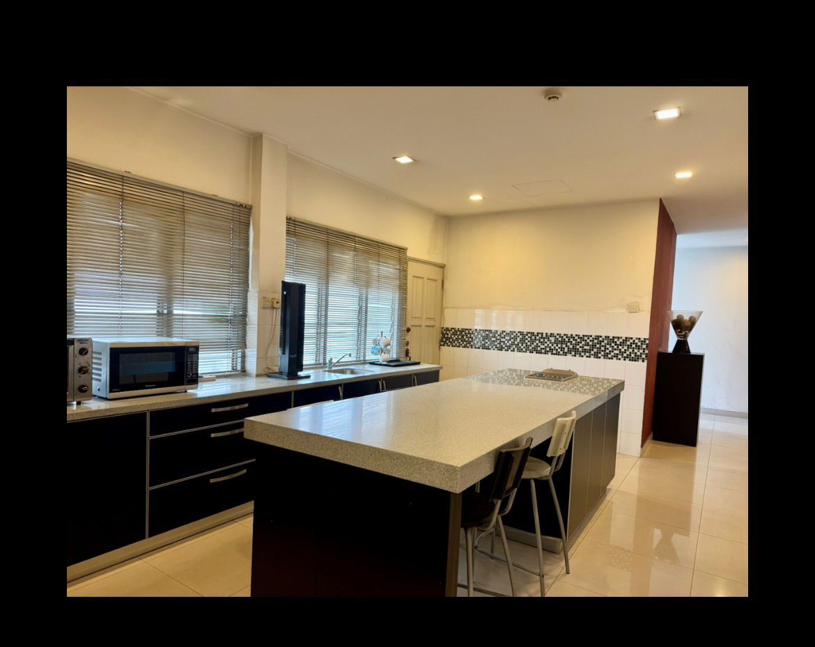 Subang jaya double storey house USj 2 usj2 for sell - Image 3