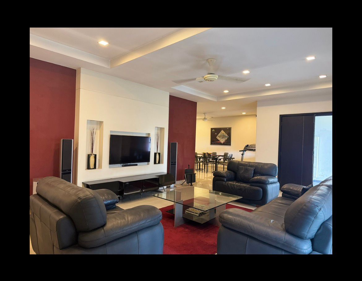 Subang jaya double storey house USj 2 usj2 for sell - Image 1