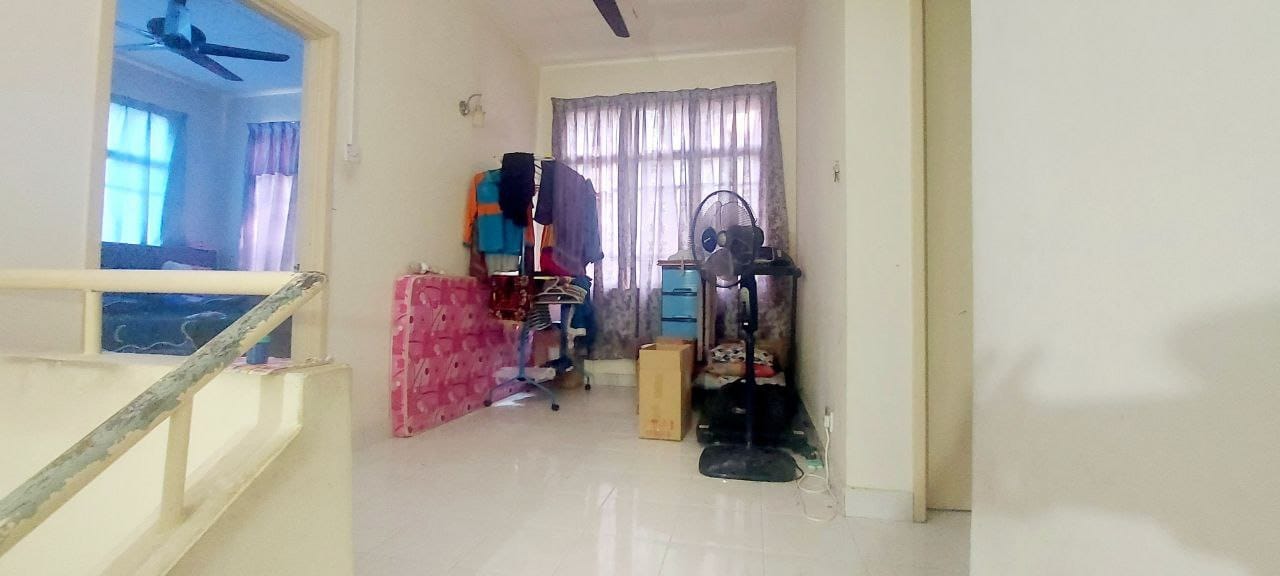 END LOT, DOUBLE STOREY, TAMAN DESA KASIA, NILAI, NEGERI SEMBILAN - Image 8