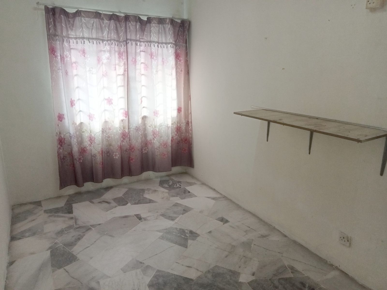 1st floor freehold apartment for sale at Bandar Puchong Jaya Sri Anggerik 1, nearby Puchong IOI Mall (Block-D facing sunrise) - Image 3