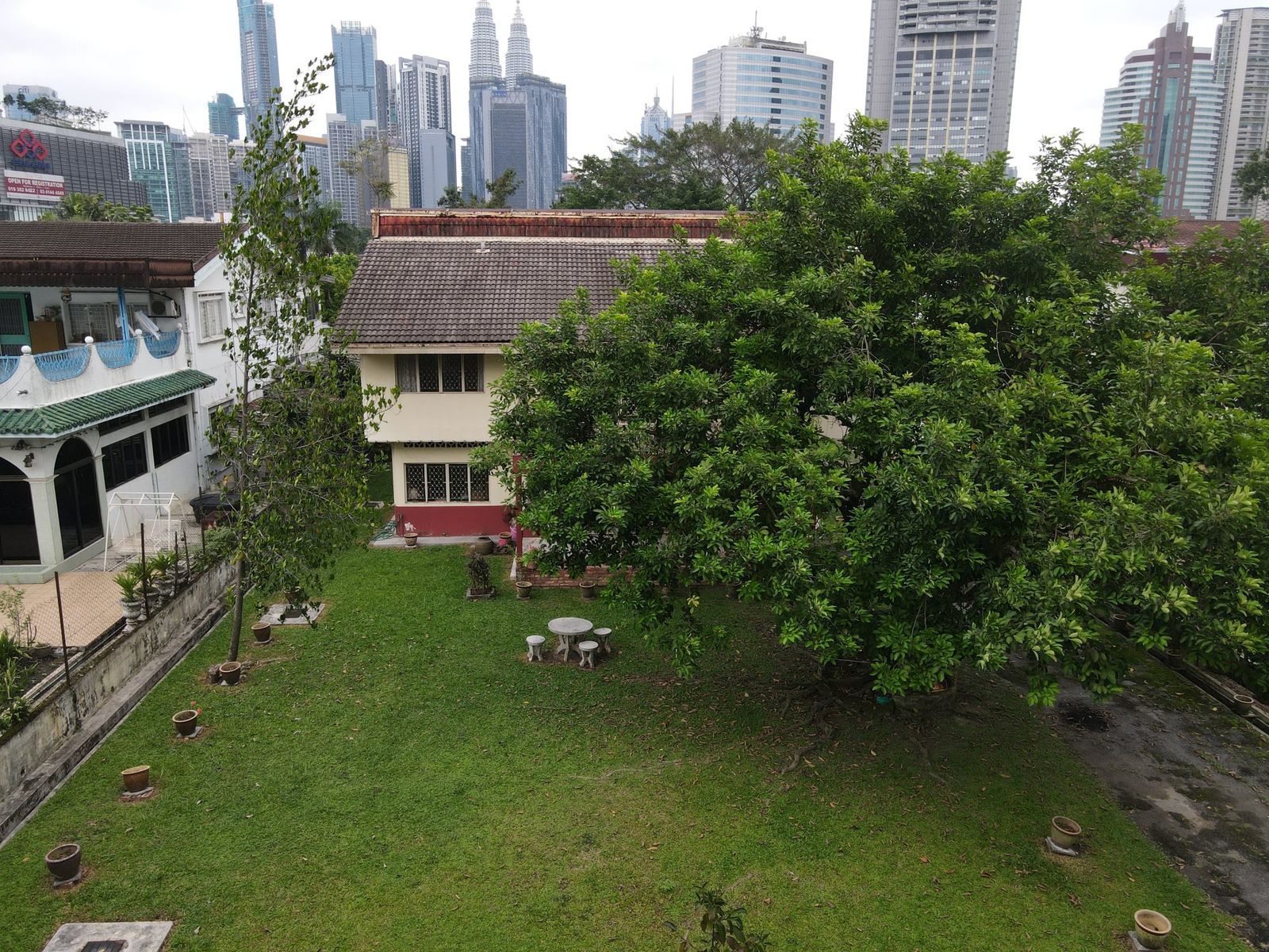 Bungalow @ Jalan Gurney Kiri – Opposite International School! - Image 1