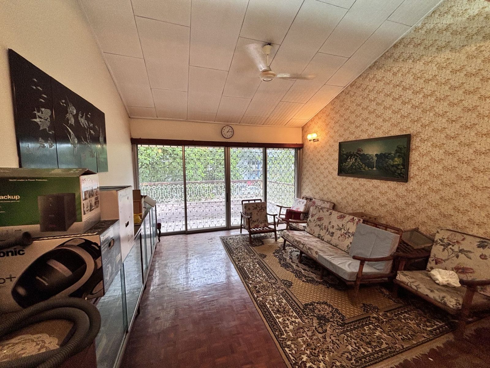 Bungalow @ Jalan Gurney Kiri – Opposite International School! - Image 13